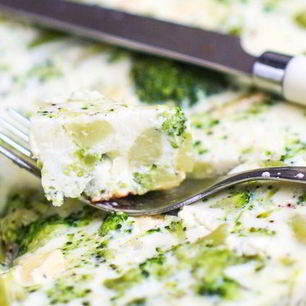 Рецепт Омлета с брокколи в мультиварке