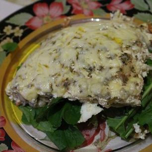 Рецепт Омлета с креветками и грибами на подушке из рукколы