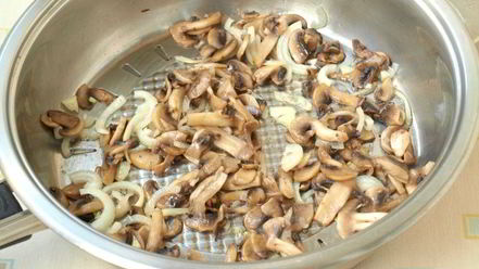 Рецепт омлета с шампиньонами