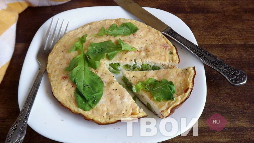 Рецепт омлета с томатами и зеленым горошком