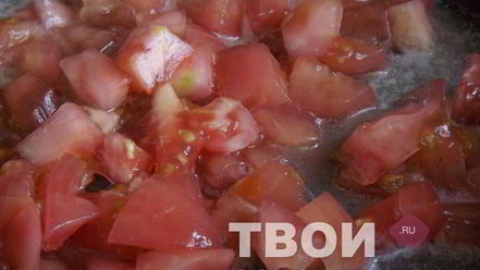 Рецепт омлета с томатами и зеленым горошком