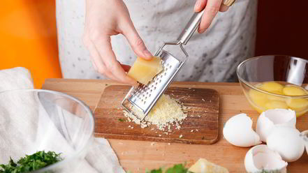 Рецепт питательного омлета на пару с брокколи и свежей зеленью