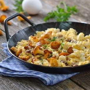 Рецепт Пышного омлета с лисичками