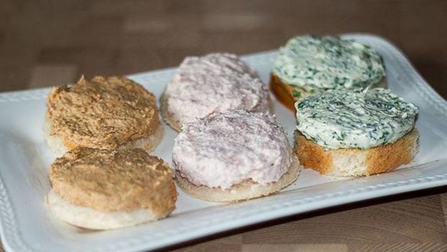 Рецепт мясного, грибного и зеленый паштет для завтрака