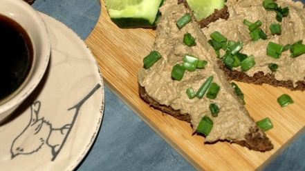 Рецепт паштета из куриной печени и зеленого горошка