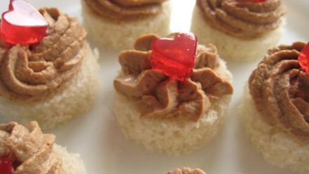 Рецепт паштета из куриной печени с клюквенным желе