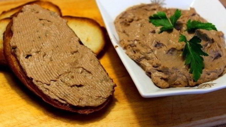 Рецепт паштета из куриной печени с вешенками