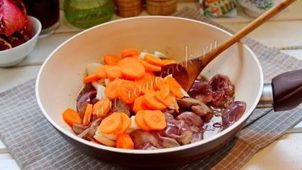 Рецепт паштета из куриной печени в гранатовом желе