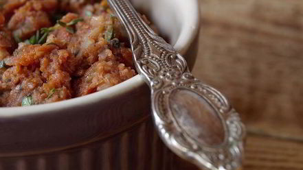 Рецепт паштета из вяленых томатов и белой фасоли