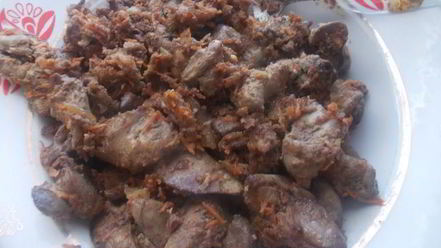 Рецепт блинного тортика с печенью и шпинатом