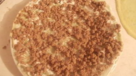 Рецепт блинного тортика с печенью и шпинатом