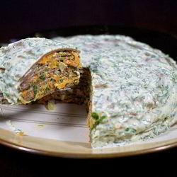 Рецепт Праздничного торта из куриной печени с овощами