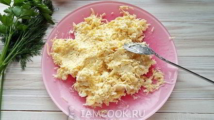 Рецепт помидоров, фаршированных сыром и чесноком