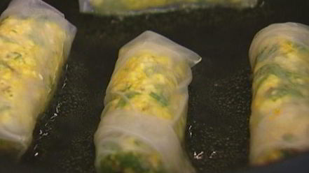 Рецепт домашних спринг-роллы с творогом, тмином и карри