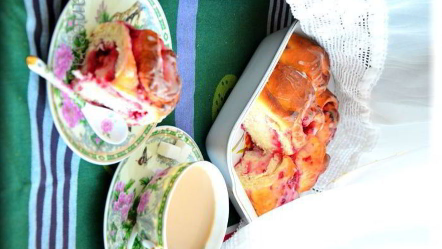 Рецепт малинова-лимонных роллы к утреннему кофе