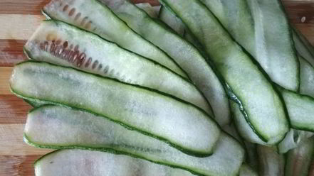 Рецепт огуречных роллов с семгой