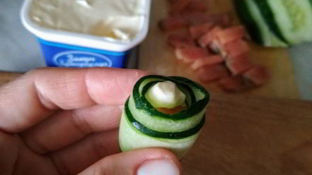 Рецепт огуречных роллов с семгой