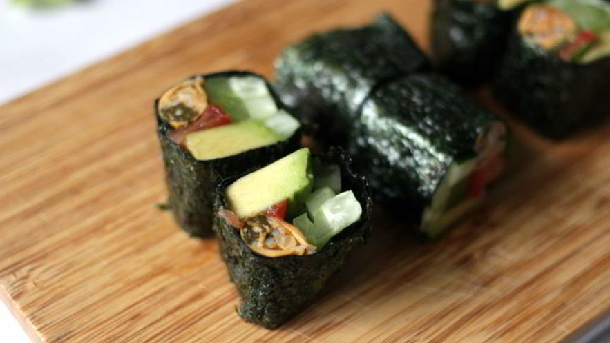 Рецепт роллов с мидиями и овощами