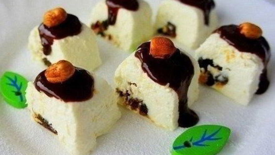 Рецепт творожных роллов с фундуком и финиками