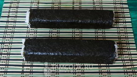 Рецепт запеченных роллов с лососем