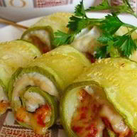 Рецепт Кабачковых рулетиков с сыром и курицей