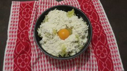 Рецепт картофельных рулетиков с куриным фаршем