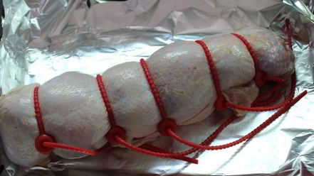 Рецепт куриного рулета с корейской морковью и языком