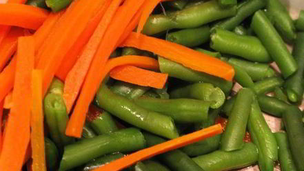 Рецепт куриных рулетиков с овощами