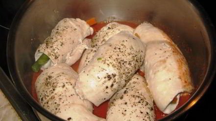 Рецепт куриных рулетиков с овощами