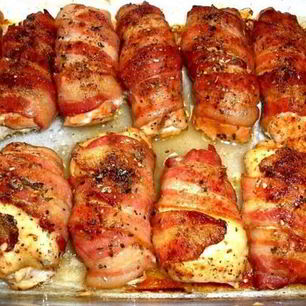 Рецепт Куриных рулетиков со сливочным сыром в беконе