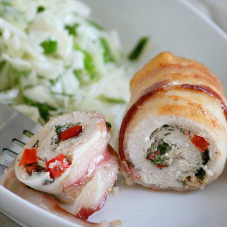 Рецепт Куриных рулетиков в беконе