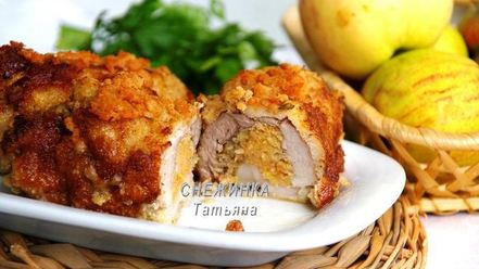 Рецепт мясных рулетиков с яблоком