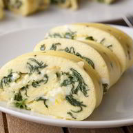 Рецепт Рулета из яиц с начинкой