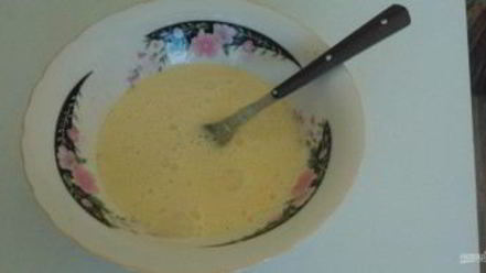 Рецепт рулета омлетного с плавленым сыром