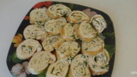 Рецепт рулета омлетного с плавленым сыром