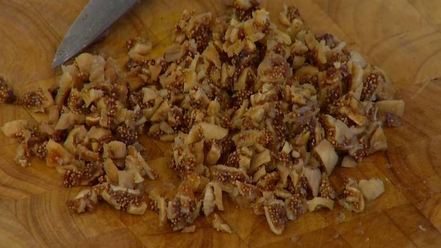 Рецепт рулета с инжиром