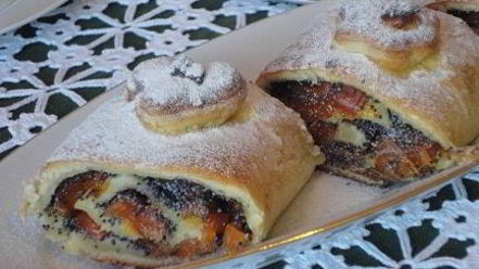 Рецепт рулета с курагой и маком