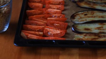 Рецепт рулетиков из баклажанов с грецкими орехами