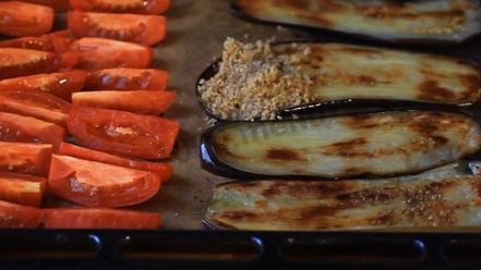 Рецепт рулетиков из баклажанов с грецкими орехами