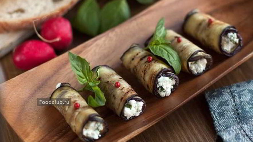 Рецепт рулетиков из баклажанов с сыром