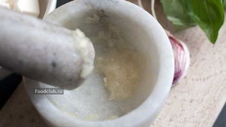 Рецепт рулетиков из баклажанов с сыром