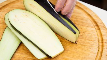 Рецепт рулетиков из баклажанов со шпинатом