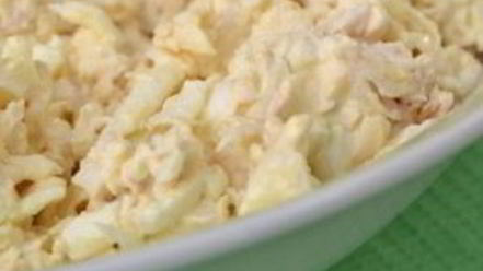 Рецепт рулетов из лаваша с курицей и плавленым сырком