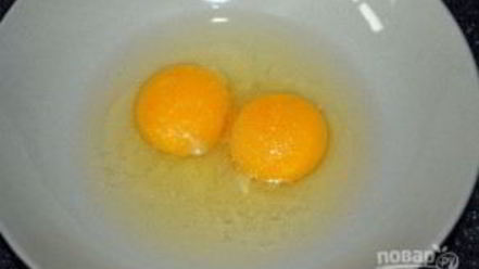 Рецепт свиных рулетиков с грибами и сыром