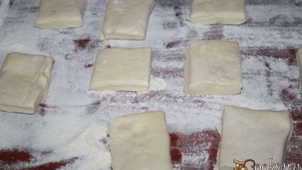 Рецепт быстрой самсы из слоеного теста с говяжьим фаршем