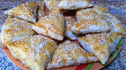 Рецепт самсы из слоеного теста с курицей