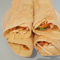 Рецепт Домашней шаурмы с курицей в лаваше