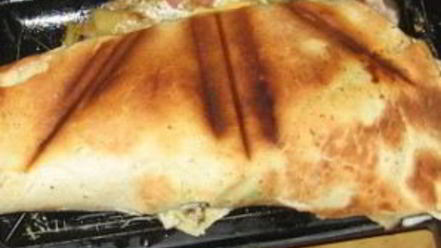 Рецепт шаурмы с колбасой и сыром