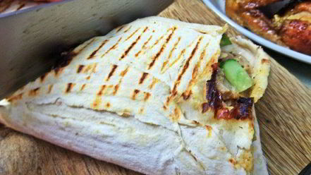 Рецепт шавермы с запеченной курицей и майонезным соусом