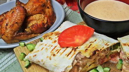 Рецепт шавермы с запеченной курицей и майонезным соусом